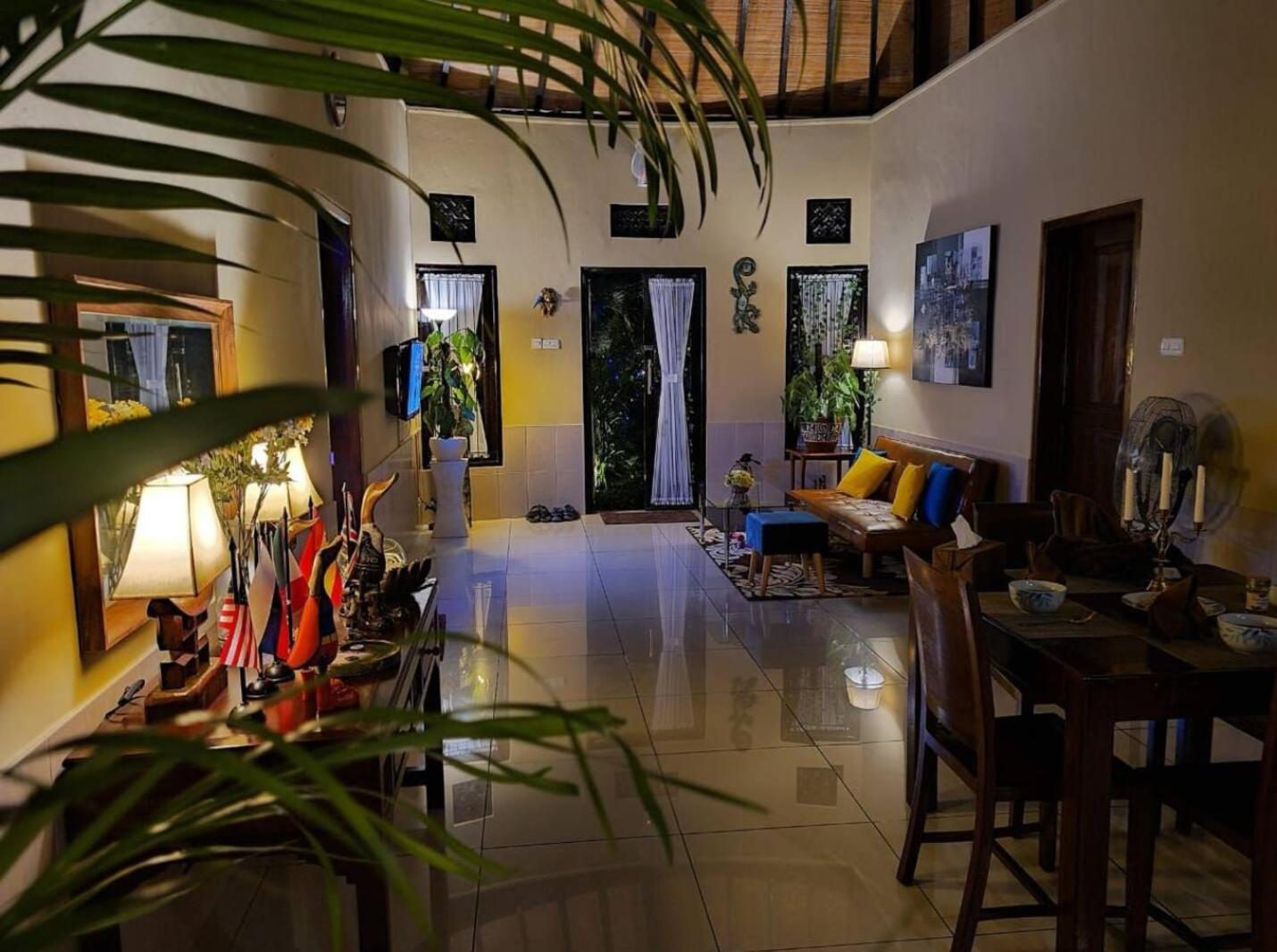 Villa Aurora Lovina Ngoại thất bức ảnh